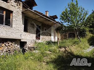 Къща в Стърница Одноэтажный 160 кв.м РЗП 2451 кв.м двор | Дома/Дачи | Стърница