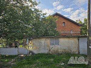 Къща в близко село Двухэтажный 83 кв.м РЗП 900 кв.м двор | Дома/Дачи | Безмер