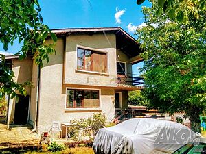 Двуетажна къща на село Двухэтажный 110 кв.м РЗП 1300 кв.м двор | Дома/Дачи | Стефан Караджово