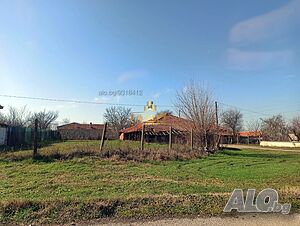 Дворно място със стара къща за събаряне Продажа 550 кв.м Под застройку (УПИ) Без электричества Без воды | Участки под застройку, Инвестиционные проекты | Бояджик