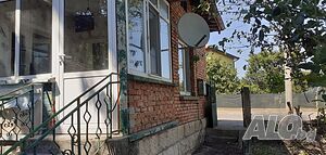 Недвижим имот Къща Одноэтажный 100 кв.м РЗП 900 кв.м двор | Дома/Дачи | Борово Батишница