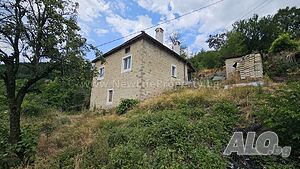 Къща в планината в с. Давидково, обл. Смолян Двухэтажный 144 кв.м РЗП 336 кв.м двор | Дома/Дачи | Давидково