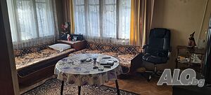 150кв.м апартамен с перфектна локация Многокомнатная 150 кв.м Кирпич 1983 г. 2 этаж Не последний | Квартиры | Куршун чешма Шумен