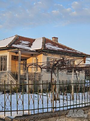 ⭐Агенция ”НИЯ-Имоти ” Продава: ⭐Самостоятелна къща ⭐ ☎️ Обадете ни се ☎️ Одноэтажный 120 кв.м РЗП 1230 кв.м двор | Дома/Дачи | Роза