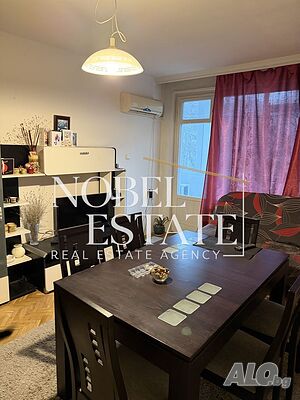 Четиристаен апартамент в ж.к. Лазур на 2 мин. от морската градина Многокомнатная 110 кв.м Кирпич 1990 г. 3 этаж Не последний | Квартиры | Лазур Бургас