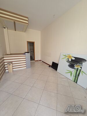 Търговско помещение под наем в кв. Освобождение, гр. Благоевградение, Магазин Офис Медицинский кабинет Салон красоты Спорт Другое 70 кв.м Первый наземный этаж | Магазины, Офисы | Освобождение Благоевград