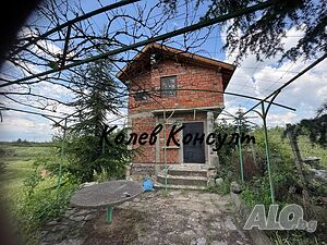 Продавам вила, гр. Харманли Трехэтажный 80 кв.м РЗП 2200 кв.м двор | Дома/Дачи | Харманли