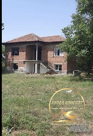 Продавам къща, с. Обручище Двухэтажный 100 кв.м РЗП 1550 кв.м двор | Дома/Дачи | Обручище