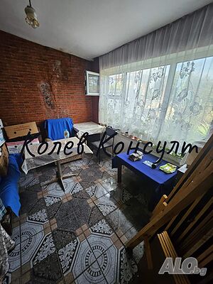 Продавам къща в с. Бряст Двухэтажный 90 кв.м РЗП 1200 кв.м двор | Дома/Дачи | Бряст