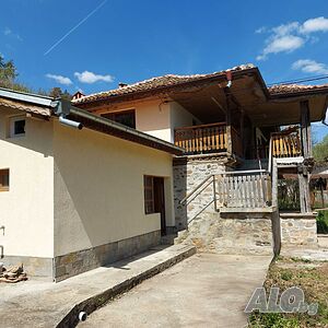 Продавам къща в Сливито Двухэтажный 140 кв.м РЗП 440 кв.м двор | Дома/Дачи | Сливито