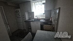 Тристаен под наем Трехкомнатная 100 кв.м Обставленная Первый жилой этаж | Квартиры, Комнаты | Център Благоевград