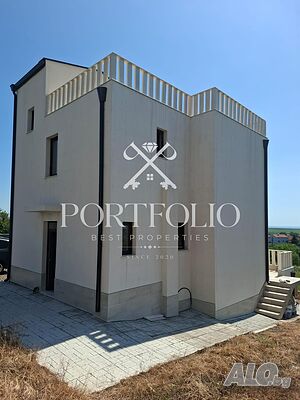 Двуетажна къща „до ключ“ с панорамна гледка в кв. Каменар, Поморие - простор, светлина и спокойствие.. Двухэтажный 173 кв.м РЗП | Дома/Дачи | Поморие