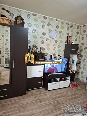 Продажба Къща гр. Смядово - гр. Смядово 100m² и двор 1687m² Одноэтажный 100 кв.м РЗП 1687 кв.м двор | Дома/Дачи | Смядово