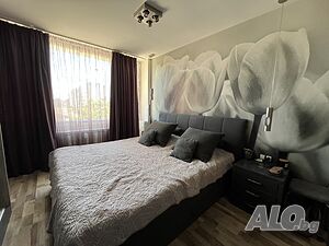 Луксозен тристаен апартамент с гараж в кв. Сини камъни Трехкомнатная 86 кв.м Кирпич 1985 г. 3 этаж Не последний | Квартиры | Сини Камъни Сливен