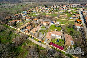 Къща в село Ресен Двухэтажный 140 кв.м РЗП 1168 кв.м двор | Дома/Дачи | Ресен