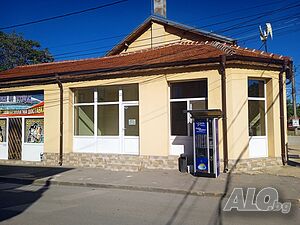 Давам помещение по наем гр Русе ул Черни връх с статус магазин Магазин 50 кв.м Первый наземный этаж | Магазины, Офисы | Родина 3 Русе