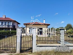 🏡 Едноетажна къща с ДВОР в с. Велика, Община ЦАРЕВО Одноэтажный 100 кв.м РЗП 607 кв.м двор | Дома/Дачи | Велика