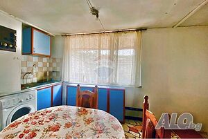 Селска къща за продажба, с. Овчарово, общ. Шумен Одноэтажный 76 кв.м РЗП 600 кв.м двор | Дома/Дачи | Овчарово