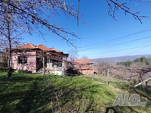 Къща в близост до язовир Сопот. Двухэтажный 110 кв.м РЗП 549 кв.м двор | Дома/Дачи | Голяма Желязна