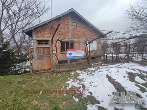 Градска къща - За продажба гр. Борово Двухэтажный 420 кв.м РЗП 500 кв.м двор | Дома/Дачи | Борово