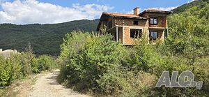 къща с двор в с. Михалково Трехэтажный 258 кв.м РЗП 700 кв.м двор | Дома/Дачи | Михалково