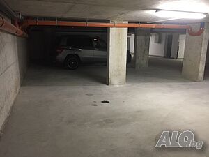 Подземно паркомясто, център - Халите Парковочное место | Гаражи, Паркинги, Парковочные места | Център Русе