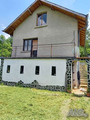 107 кв.м РЗП 994 кв.м двор Трехэтажный 107 кв.м РЗП 994 кв.м двор | Дома/Дачи | Желен