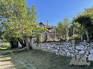 Продава къща в с. Илинденци, 14 км гр. Сандански Двухэтажный 118 кв.м РЗП 930 кв.м двор | Дома/Дачи | Струмяни Илинденци