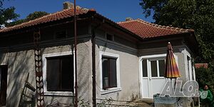 Имот на село с бърз достъп до град. Одноэтажный 85 кв.м РЗП 1250 кв.м двор | Дома/Дачи | Равнец