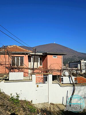 Къща за продажба - гр. Сливен, кв. Клуцохор | От собственик Двухэтажный 108 кв.м РЗП 180 кв.м двор | Дома/Дачи | Клуцохор Сливен