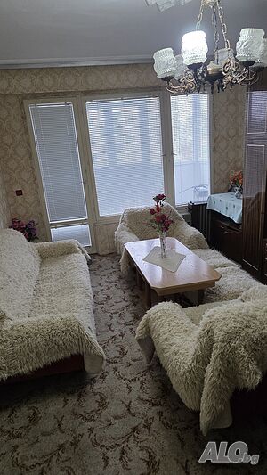 Продавам тристаен апартамент в гр. Исперих Трехкомнатная 80 кв.м Панель 1990 г. 6 этаж Последний этаж | Квартиры | Исперих