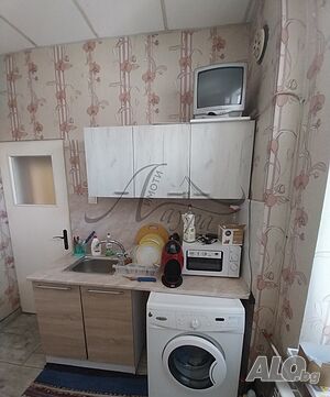 Гарсониера, Куршун чешма Однокомнатная 50 кв.м Обставленная Последний этаж | Квартиры, Комнаты | Куршун чешма Шумен