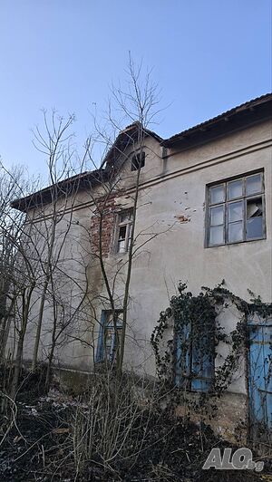 Къща в с. Лазарово, област Плевен Одноэтажный 60 кв.м РЗП 1500 кв.м двор | Дома/Дачи | Кнежа Лазарово