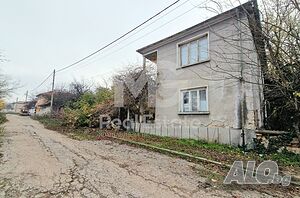Двуетажна къща с двор в село Червен! 120 кв.м РЗП 1665 кв.м двор | Дома/Дачи | Червен