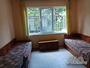 Самостоятелна СТАЯ под наем Комната Без хозяев Школьнику/ам Студенту/ам | Комнаты, Соседи по квартире | Център Велико Търново