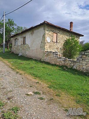 Продавам къща в село Свирачи, община Ивайловград Двухэтажный 100 кв.м РЗП 968 кв.м двор | Дома/Дачи | Свирачи