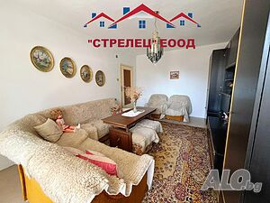 Тристаен апартамент с гараж в района на Болницата - гр. Добрич Трехкомнатная 119 кв.м Кирпич 1990 г. 3 этаж Не последний | Квартиры | Градска болница Добрич