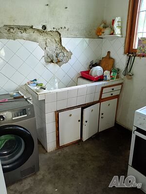 Продавам къща с. Каменово, Нова Загора Одноэтажный 100 кв.м РЗП 3750 кв.м двор | Дома/Дачи | Каменово