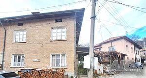 Двуетажна къща с двор в с. Елешница Двухэтажный 132 кв.м РЗП | Дома/Дачи | Елешница