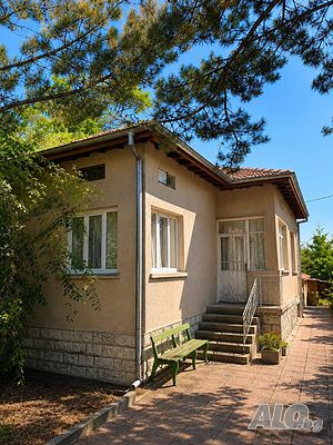 Едноетажна къща с. Рисиманово Одноэтажный 60 кв.м РЗП 1870 кв.м двор | Дома/Дачи | Рисиманово