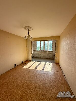 Многостаен апартамент гр. Раднево 115кв.м. чиста площ Многокомнатная 115 кв.м Кирпич 1978 г. 3 этаж Не последний | Квартиры | Раднево