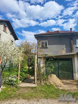 Риълти Партнърс продава двуетажна къща в с. Драгичево обл. Перник Двухэтажный 120 кв.м РЗП 420 кв.м двор | Дома/Дачи | Драгичево