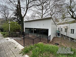 Търговско помещение 150кв.м. Магазин Офис Медицинский кабинет Салон красоты Другое 150 кв.м Первый этаж | Магазины, Офисы | Златни пясъци (курорт)