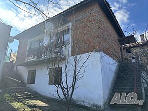 Продава се Двухэтажный 130 кв.м РЗП 760 кв.м двор | Дома/Дачи | Островица