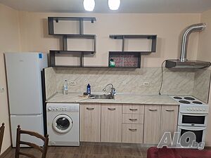 Дава се под наем Трехкомнатная 105 кв.м Обставленная Первый жилой этаж | Квартиры, Комнаты | Възрожденци Кърджали