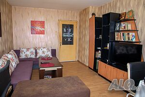 Тристаен апартамент в кв. Каменица 2 Трехкомнатная 102 кв.м Крупнопанельная опалубка/Скользящая опалубка 1998 г. 15 этаж Не последний | Квартиры | Каменица 2 Пловдив