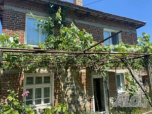 Двуетажна къща в село Момина църква Двухэтажный 120 кв.м РЗП 1000 кв.м двор | Дома/Дачи | Момина църква