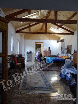 Реновирана къща с 4 спални, троен гараж, плевня в с. Лесичери Двухэтажный 270 кв.м РЗП 1600 кв.м двор | Дома/Дачи | Лесичери