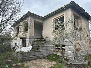 Изгодна къща близо до Пловдив Двухэтажный 120 кв.м РЗП 1000 кв.м двор | Дома/Дачи | Горно Белево