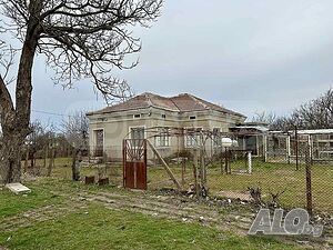 Едноетажна къща в село Преспа Одноэтажный 80 кв.м РЗП 1700 кв.м двор | Дома/Дачи | Преспа